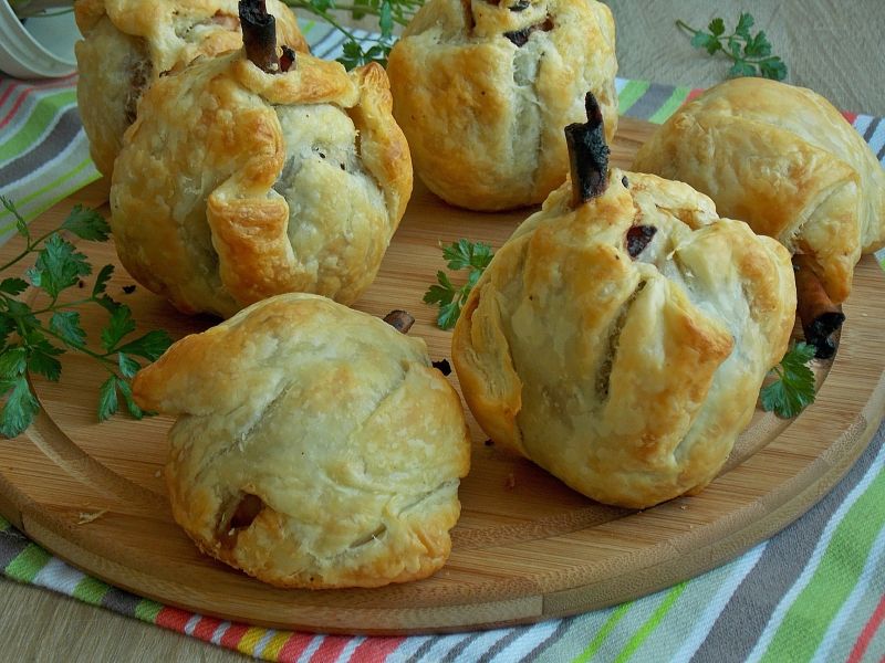 Udka z kurczaka w cieście francuskim 