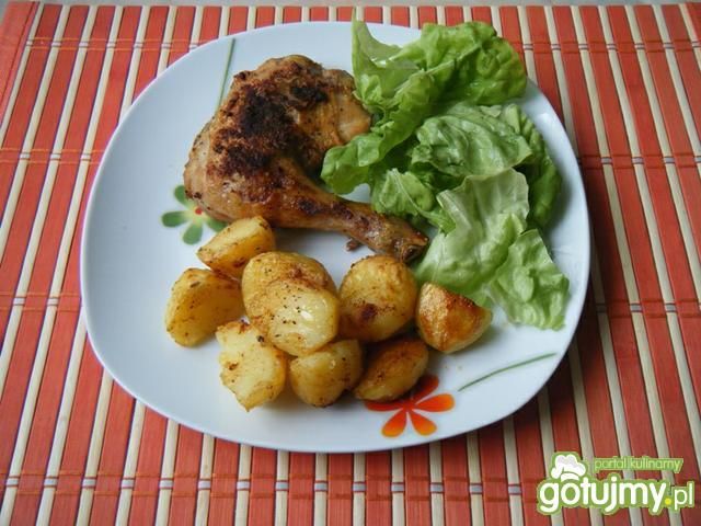 Udka z kurczaka w kostce rosołowej 