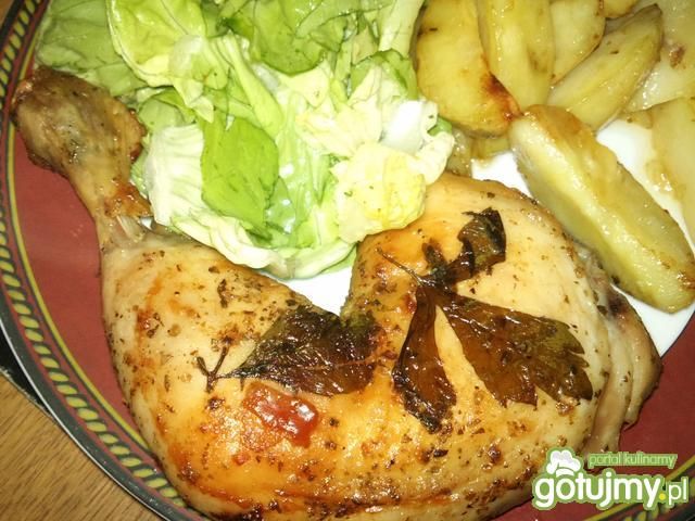 Udka z kurczaka z lubczykiem Udka z kurczaka z lubczykiem