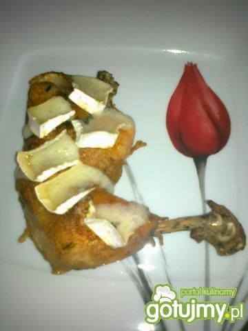 Udko Brie + orzechy + warzywa + kokardki