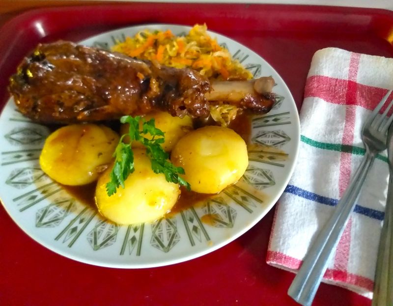 Udziec indyczy pieczony w rękawie Udziec indyczy pieczony w rękawie