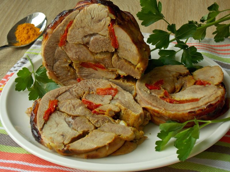 Udziec indyka z papryką czerwoną Udziec indyka z papryką czerwoną