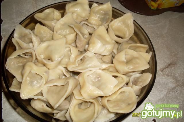 Uszka z farszem grzybowym