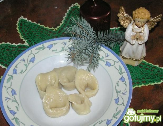 Uszka z kapusta i grzybami