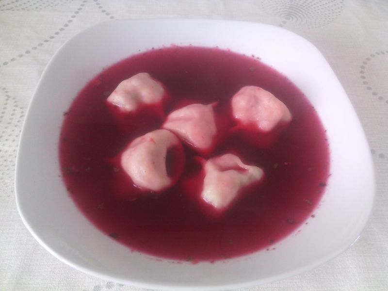 Uszka z pieczarkami Uszka z pieczarkami