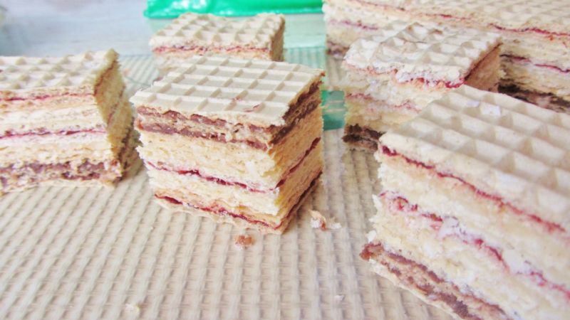 Wafel kokosowo-kakaowy  Wafel kokosowo-kakaowy