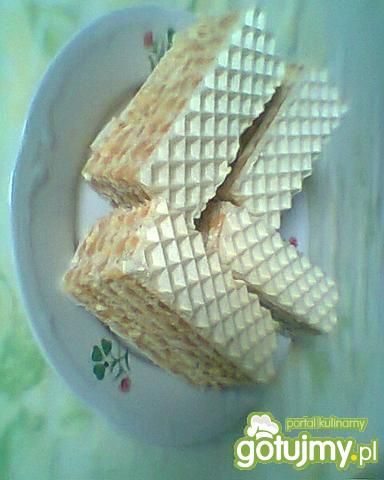 wafel przekładany masą mleczną wafel przekładany masą mleczną
