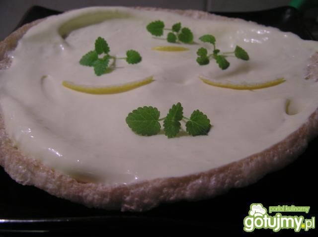 Wafelek z cytrynową śmietanką Wafelek z cytrynową śmietanką