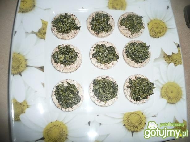 Wafelki ryżowe ze szpinakiem Wafelki ryżowe ze szpinakiem