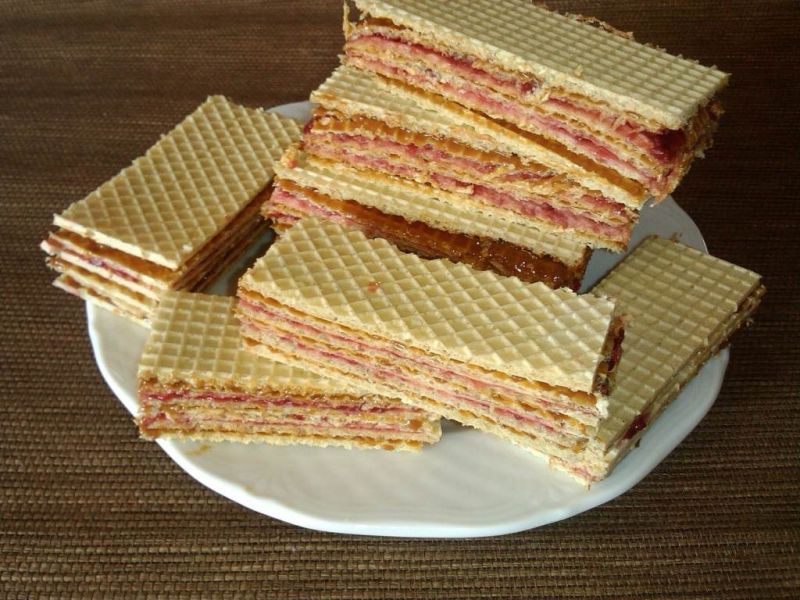 Wafelki z kajmakiem i konfiturą  Wafelki z kajmakiem i konfiturą