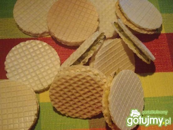 Wafelki z masą cukiniowa