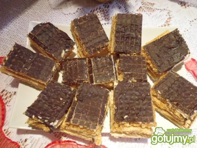 Wafelki z masą w czekoladzie Wafelki z masą w czekoladzie