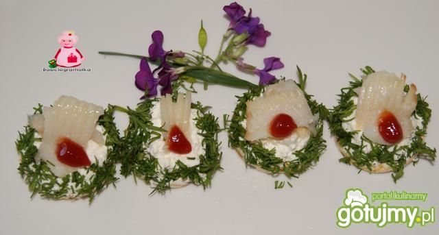 Wafelkowe mini z halibutem :