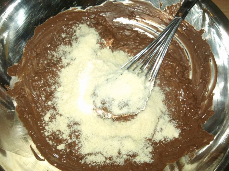 Wafle z kremem sernikowo-czekoladowym