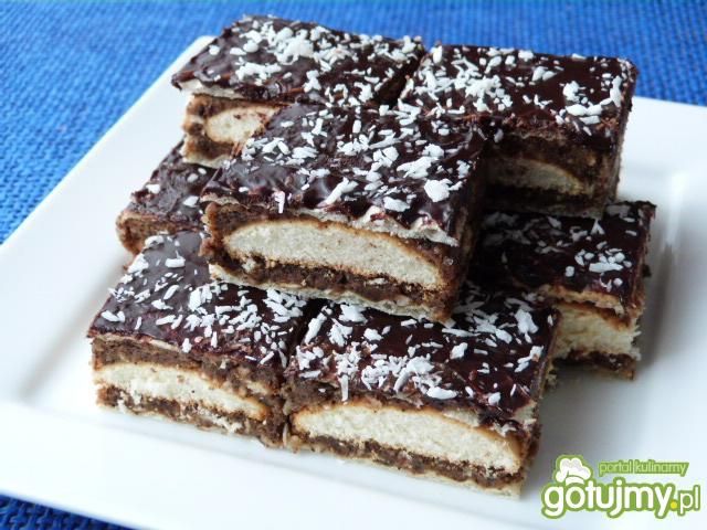 Wafle z masą kawowo-kokosową Wafle z masą kawowo-kokosową