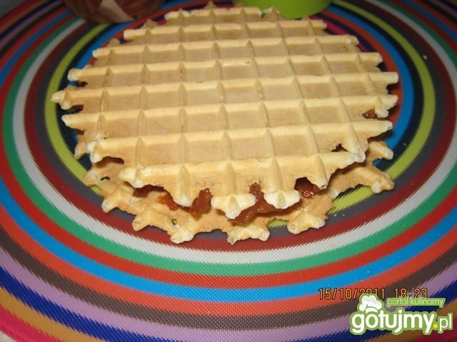 Wafle z nadzieniem. Wafle z nadzieniem.