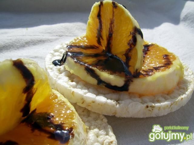 Wafle z nutą pomarańczowo-czekoladową Wafle z nutą pomarańczowo-czekoladową
