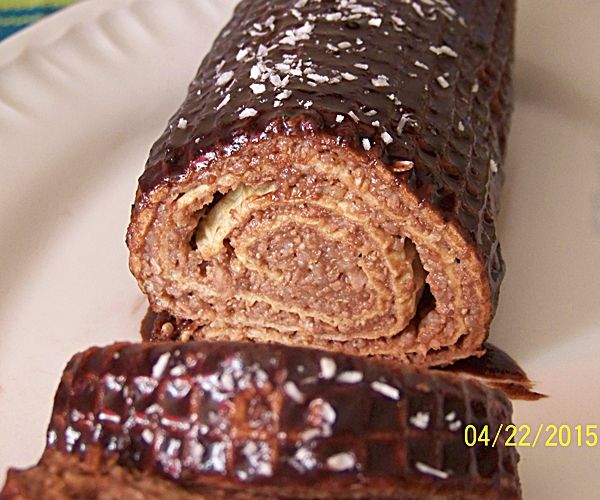 Waflowa rolada z kaszą jaglaną Waflowa rolada z kaszą jaglaną