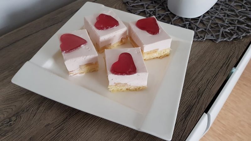 Walentynkowa pianka z serduszkami