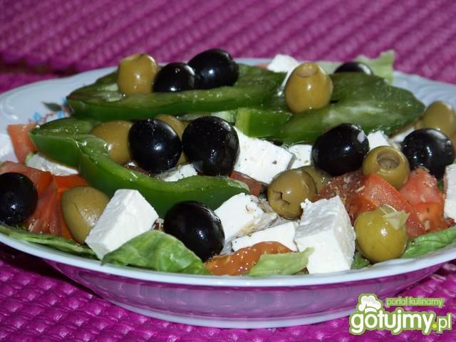 Walentynkowa sałatka grecka Walentynkowa sałatka grecka
