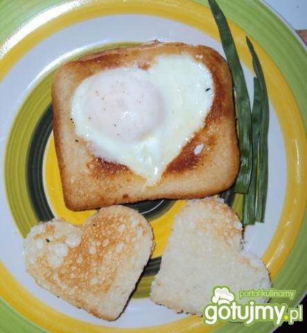 Walentynkowe tosty serduszka