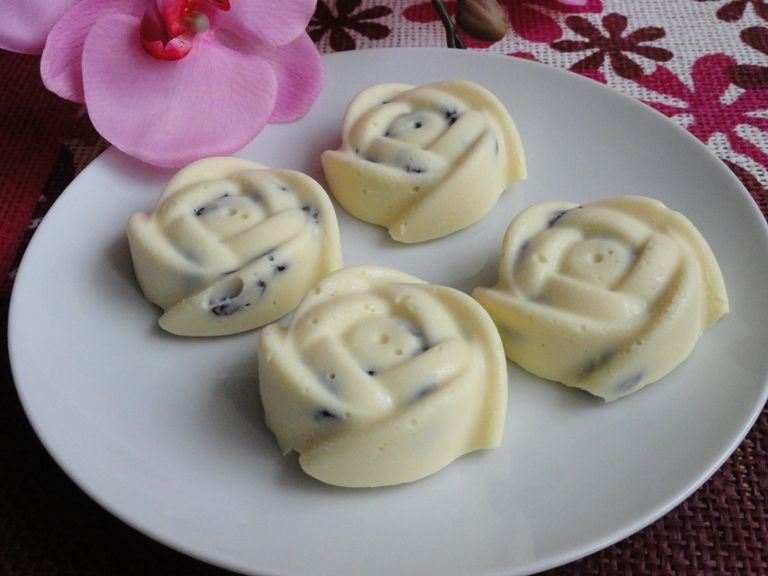 Waniliowe babeczki z żurawiną