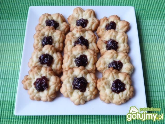 Waniliowe ciasteczka z marmoladą