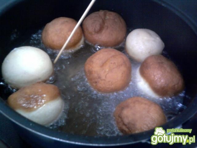 Waniliowe pączki Waniliowe pączki