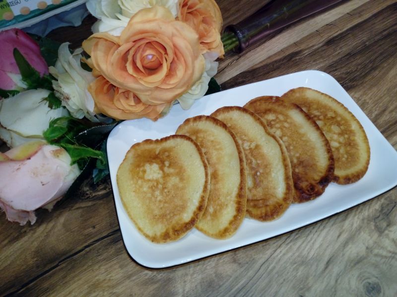 Waniliowe placki jaglane Waniliowe placki jaglane