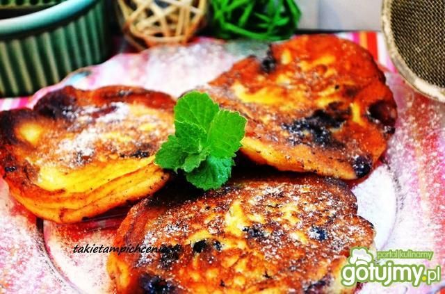 Waniliowe racuszki z borówką