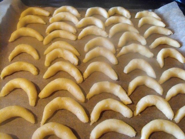 Waniliowo-migdałowe rogaliczki..:))