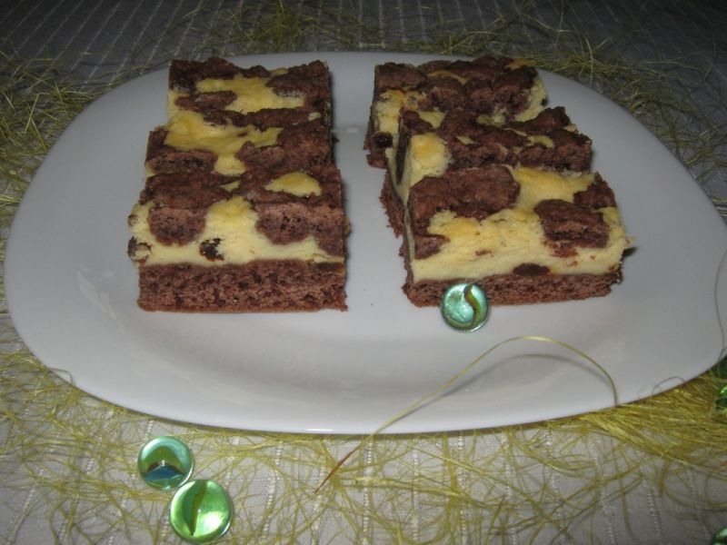 Waniliowy sernik w czekoladowym cieście Waniliowy sernik w czekoladowym cieście