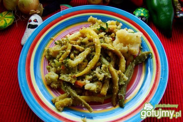 Warzywa na ciepło z sosem sojowym 