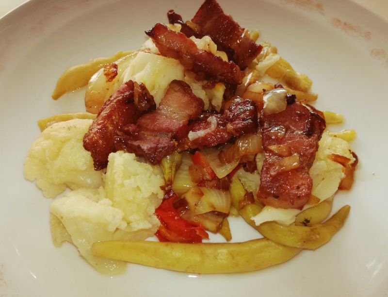 Warzywa na parze z boczkiem