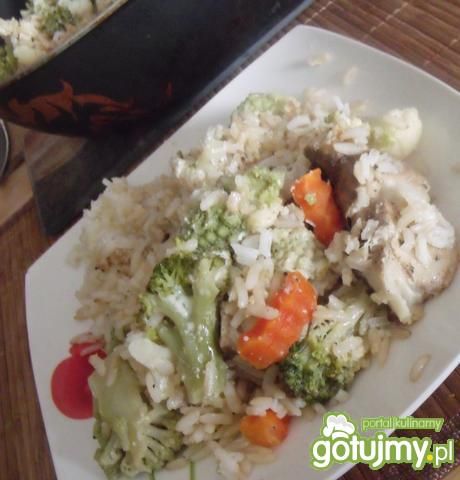 Warzywa na pateni z mozarellą Warzywa na pateni z mozarellą