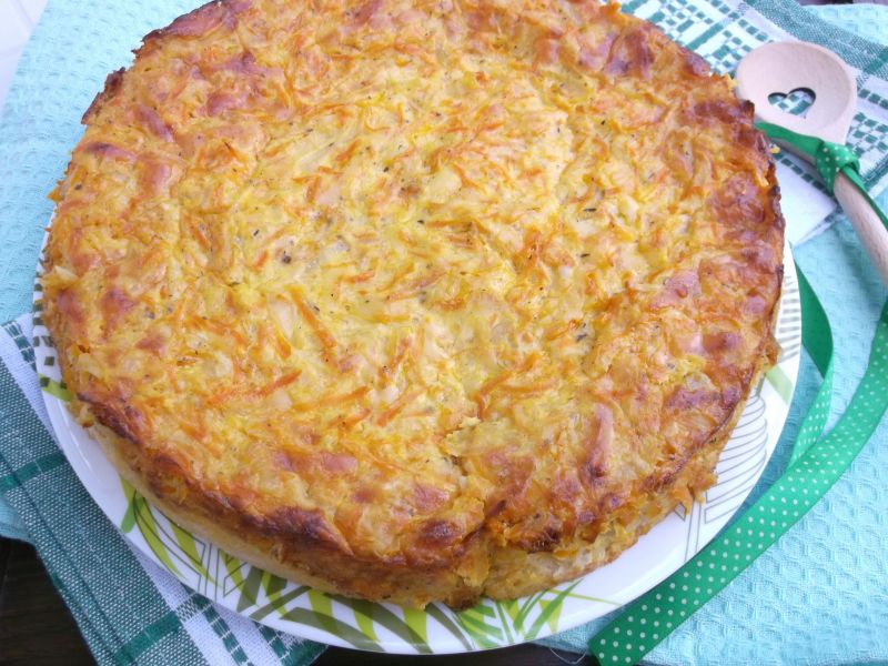 Warzywa zapiekane na cieście drożdżowym Warzywa zapiekane na cieście drożdżowym