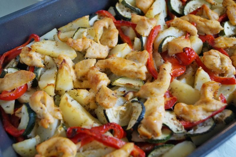 Warzywa zapiekane z mięsem Warzywa zapiekane z mięsem