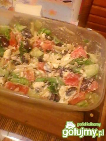 warzywna sałatka z fetą 3 warzywna sałatka z fetą 3