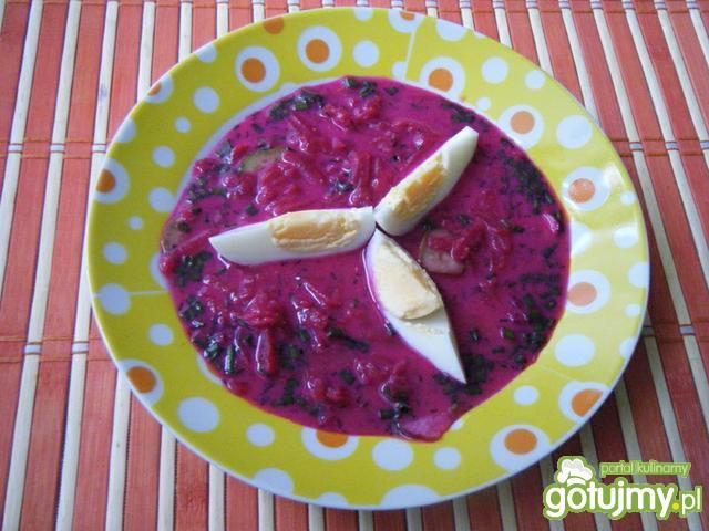 Warzywny chłodnik z jajkami Warzywny chłodnik z jajkami