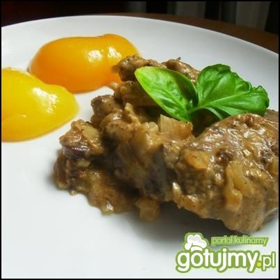 Wątróba w śmietanie gotowana Wątróba w śmietanie gotowana