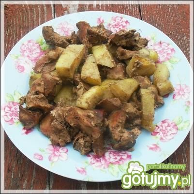 Wątróbka grillowana z jabłkiem