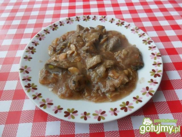Wątróbka w sosie winnym Wątróbka w sosie winnym