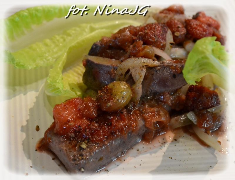 Wątróbka w truskawkach i agreście