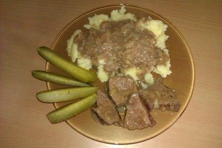 Wątróbka wieprzowa duszona z cebulką wg Beaty