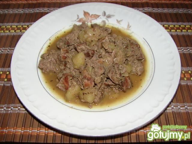 Wątróbka z jabłkiem i cebulką Wątróbka z jabłkiem i cebulką