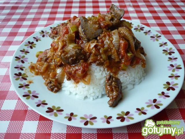 Wątróbka z porem i pomidorami.