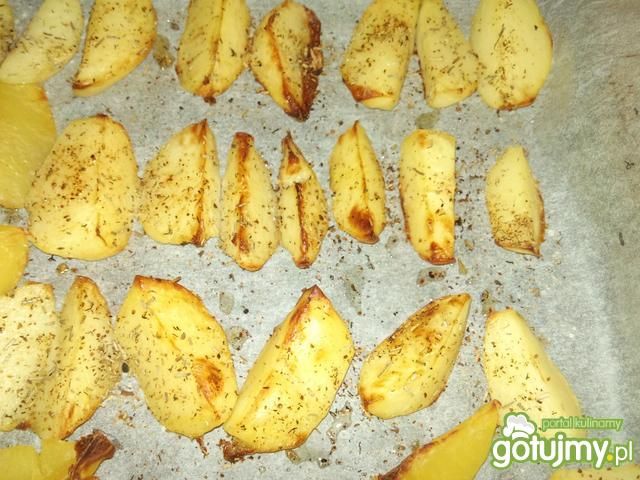 Wedges - ziemniaczane łódeczki