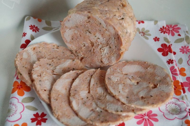 Wędlina drobiowa z miodem i papryką wędzoną