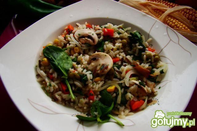 Wegańska potrawka z ryżem  Wegańska potrawka z ryżem