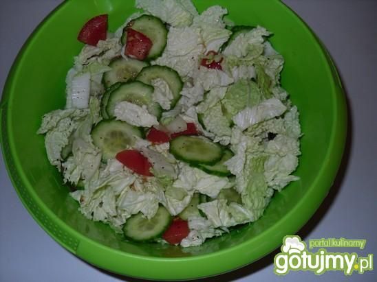 Wegańska surówka do obiadu